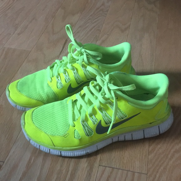 Nike highlighter shoes Clearance